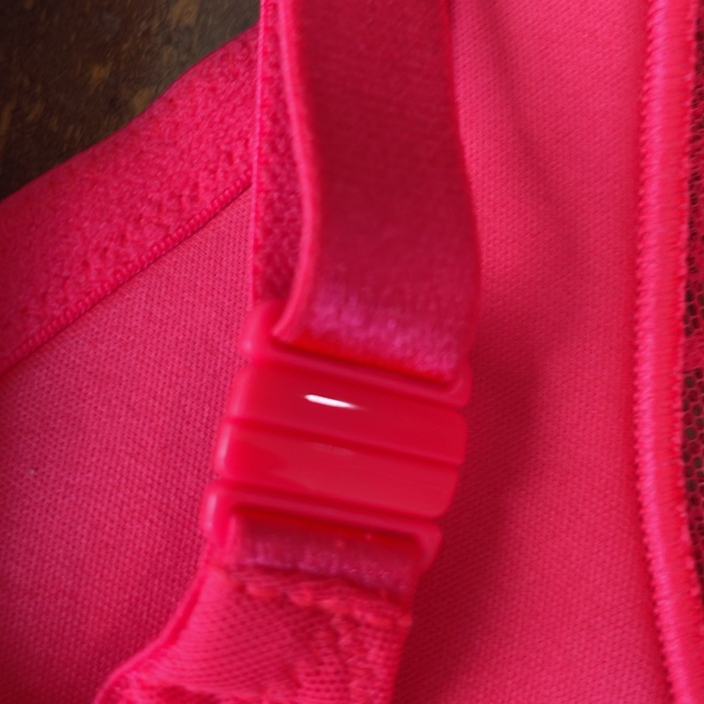 Victoria’s Secret bra - Picture 5 of 7